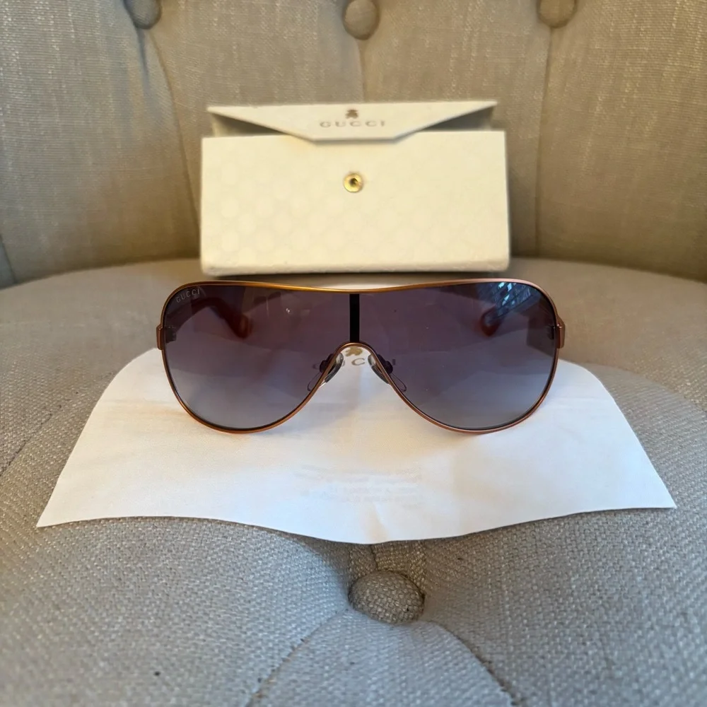 Authentic Gucci Kids Blush Aviator Sunglasses